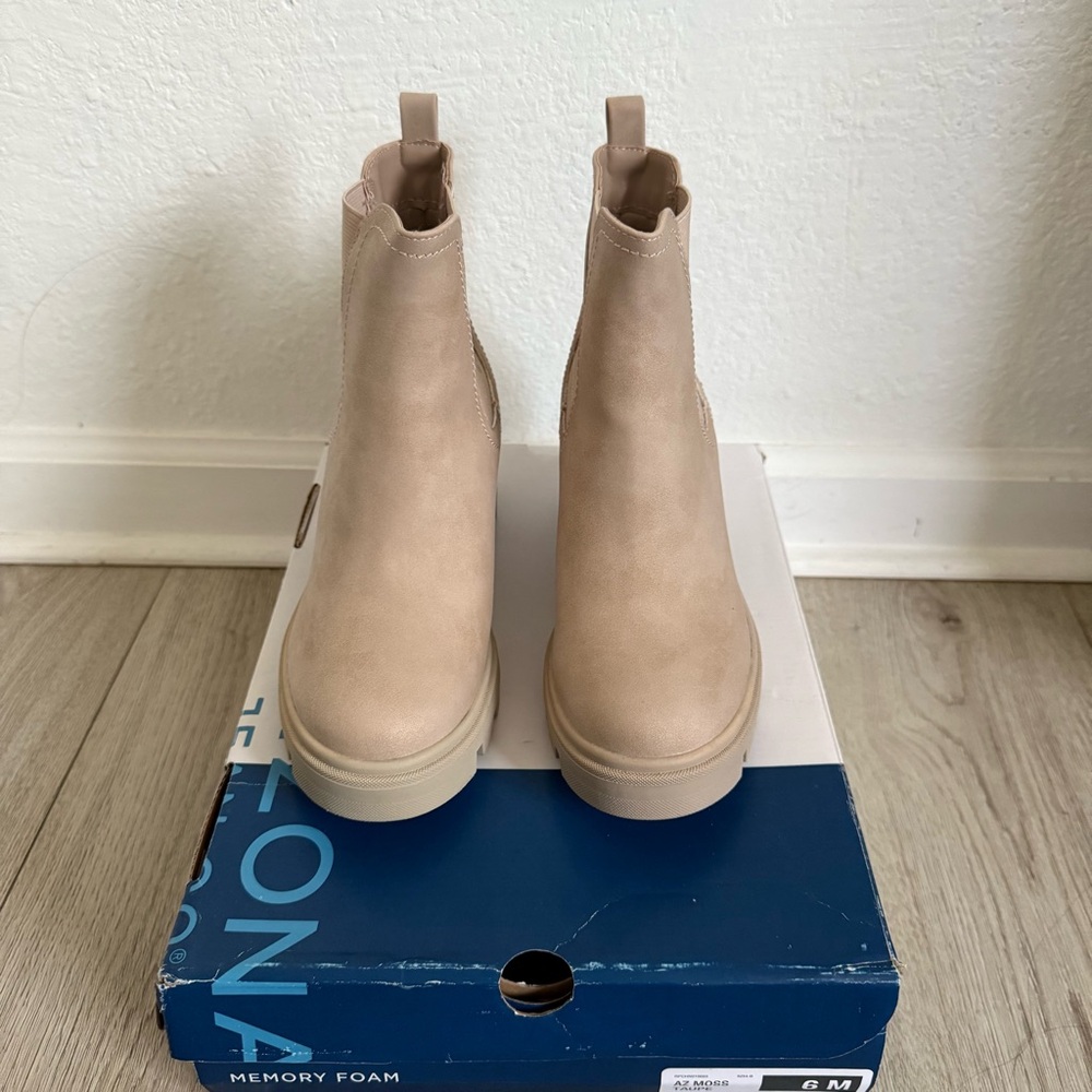 Platform Booties - Picture 2 of 5